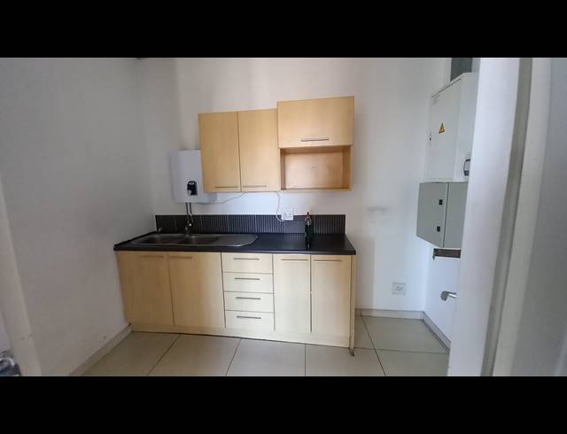 251M² OFFICE TO LET IN RIVONIA